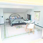 Oasis On The Gulf With A Sea View - Unique Roof 夸尔图-圣埃莱娜