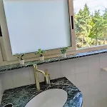 公寓 Oasis On The Gulf With A Sea View - Unique Roof 夸尔图-圣埃莱娜