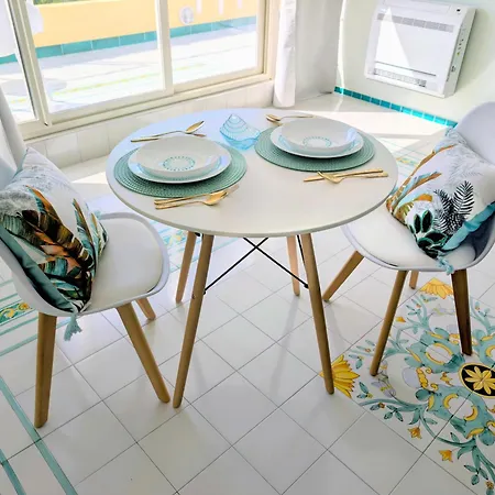 Oasis On The Gulf With A Sea View - Unique Roof Apartamento *