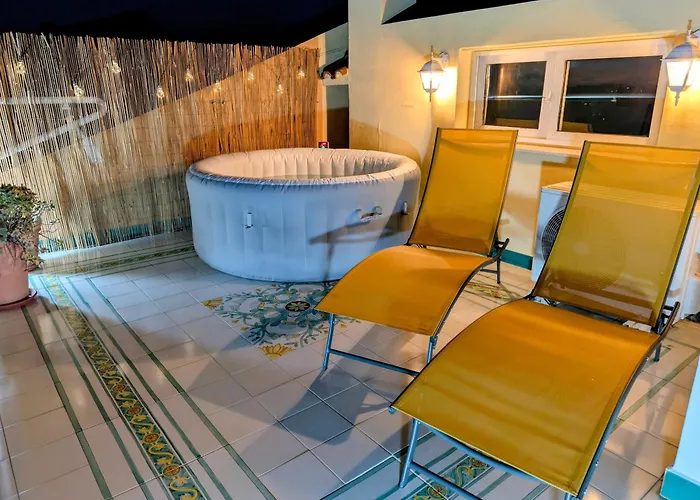 Oasis On The Gulf With A Sea View - Unique Roof *