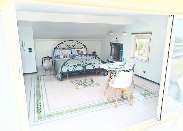 Oasis On The Gulf With A Sea View - Unique Roof Quartu SantʼElena