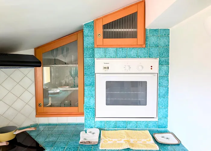 Oasis On The Gulf With A Sea View - Unique Roof Quartu SantʼElena